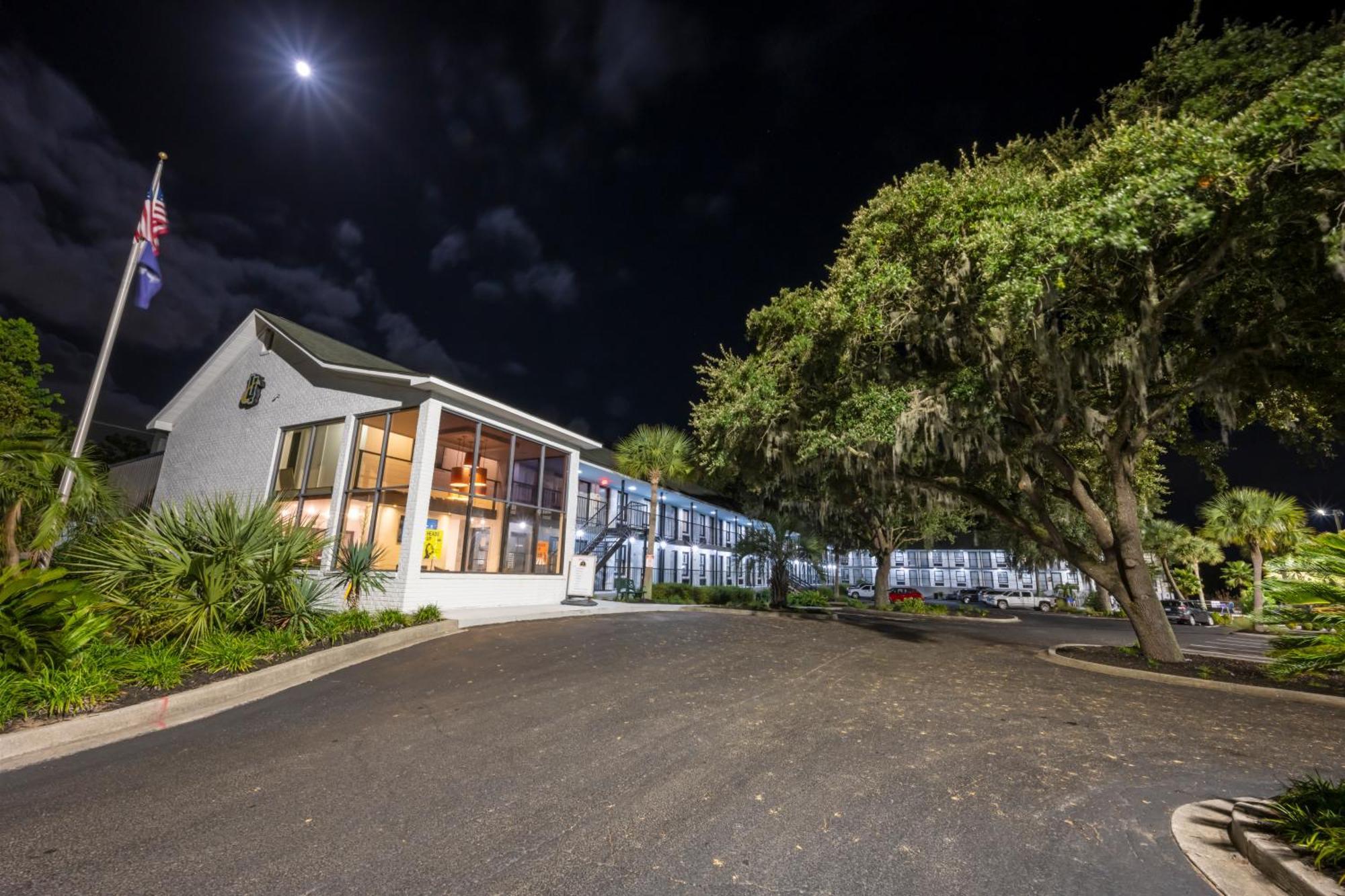 Charleston Creekside Inn Eksteriør billede