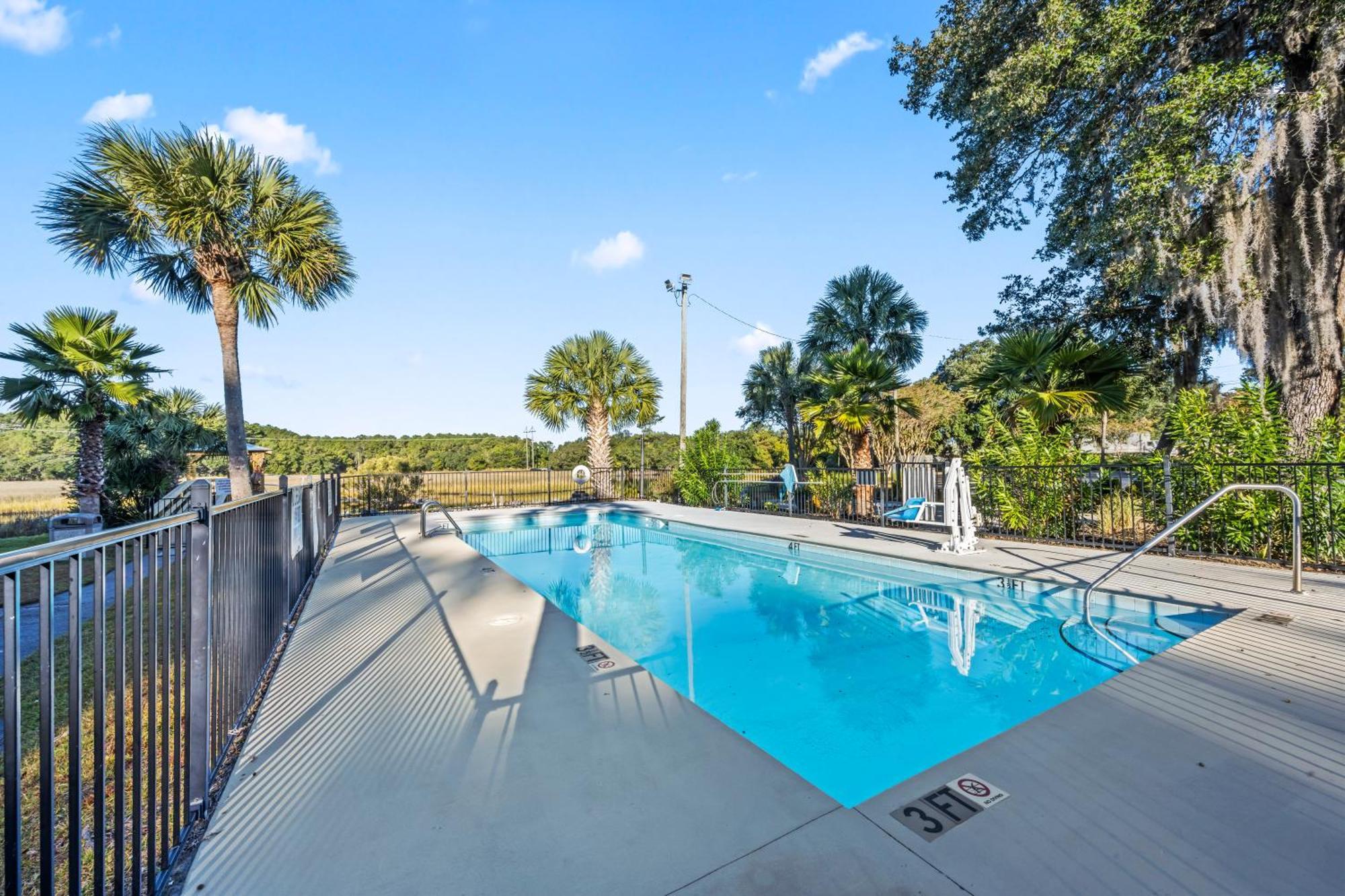 Charleston Creekside Inn Eksteriør billede