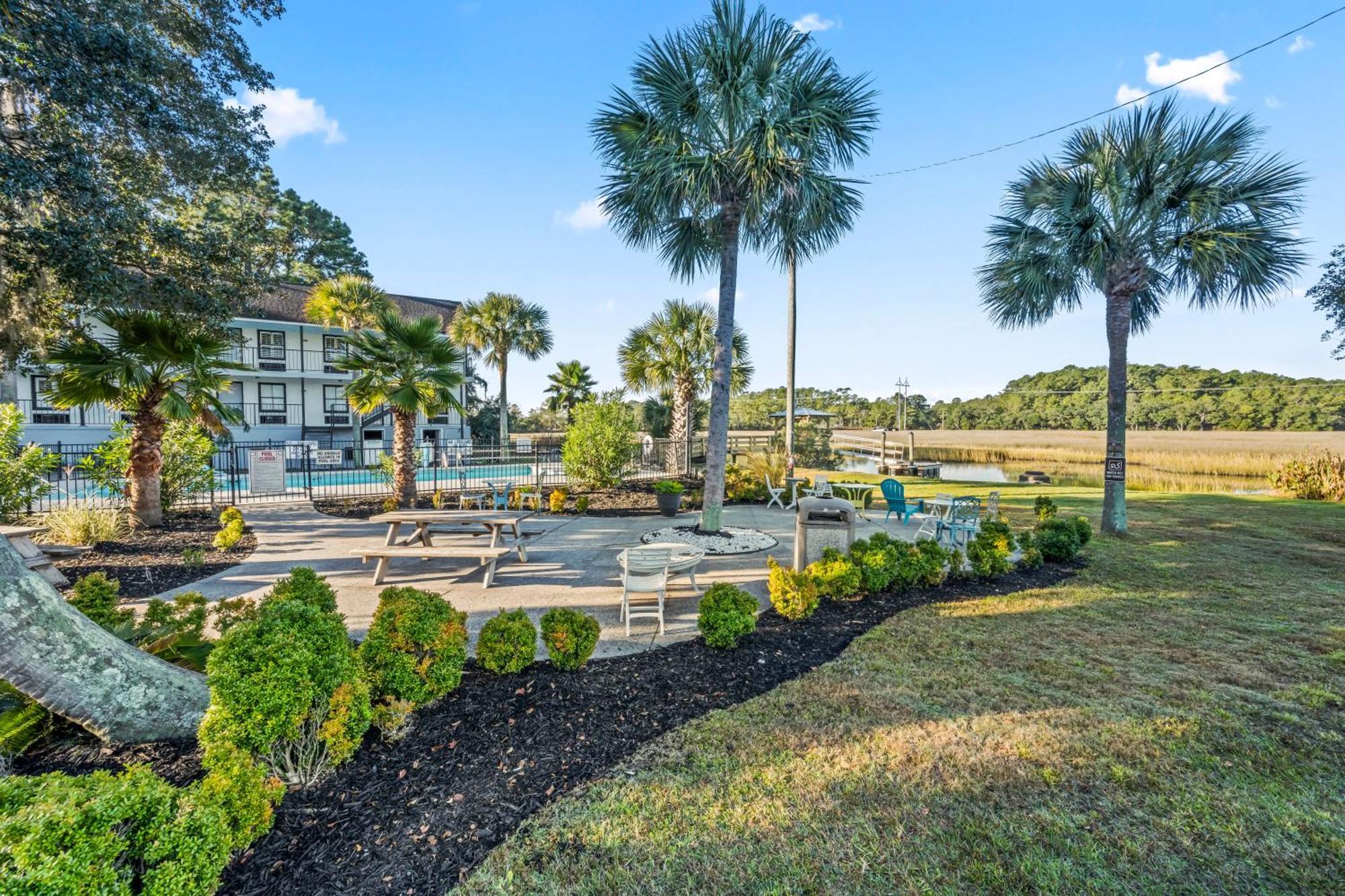 Charleston Creekside Inn Eksteriør billede